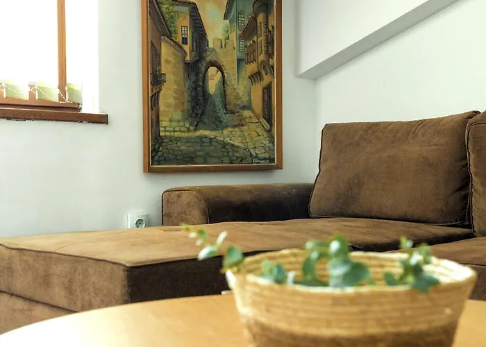 Apartment Large 2-bedroom Near Road, 5 Min To Gondola & Bar Street Bansko